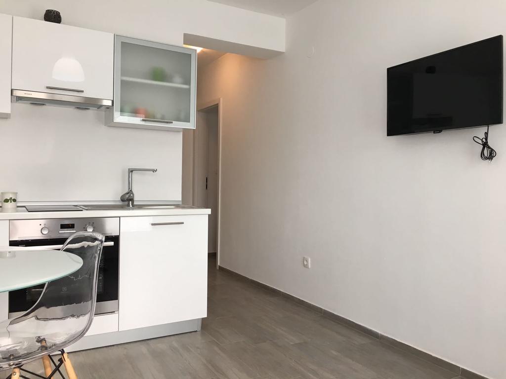 Apartment Valery Zara Esterno foto
